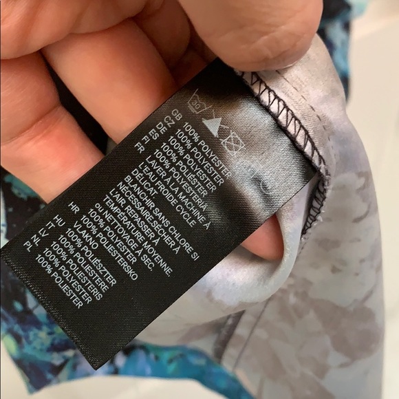 BOGO Gorgeous dress Sz 6 - Picture 7 of 7